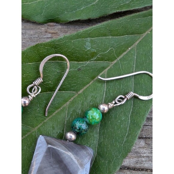 Sterling Silver Labradorite Earrings, Vintage Mystical Earrings - Picture 8 of 10